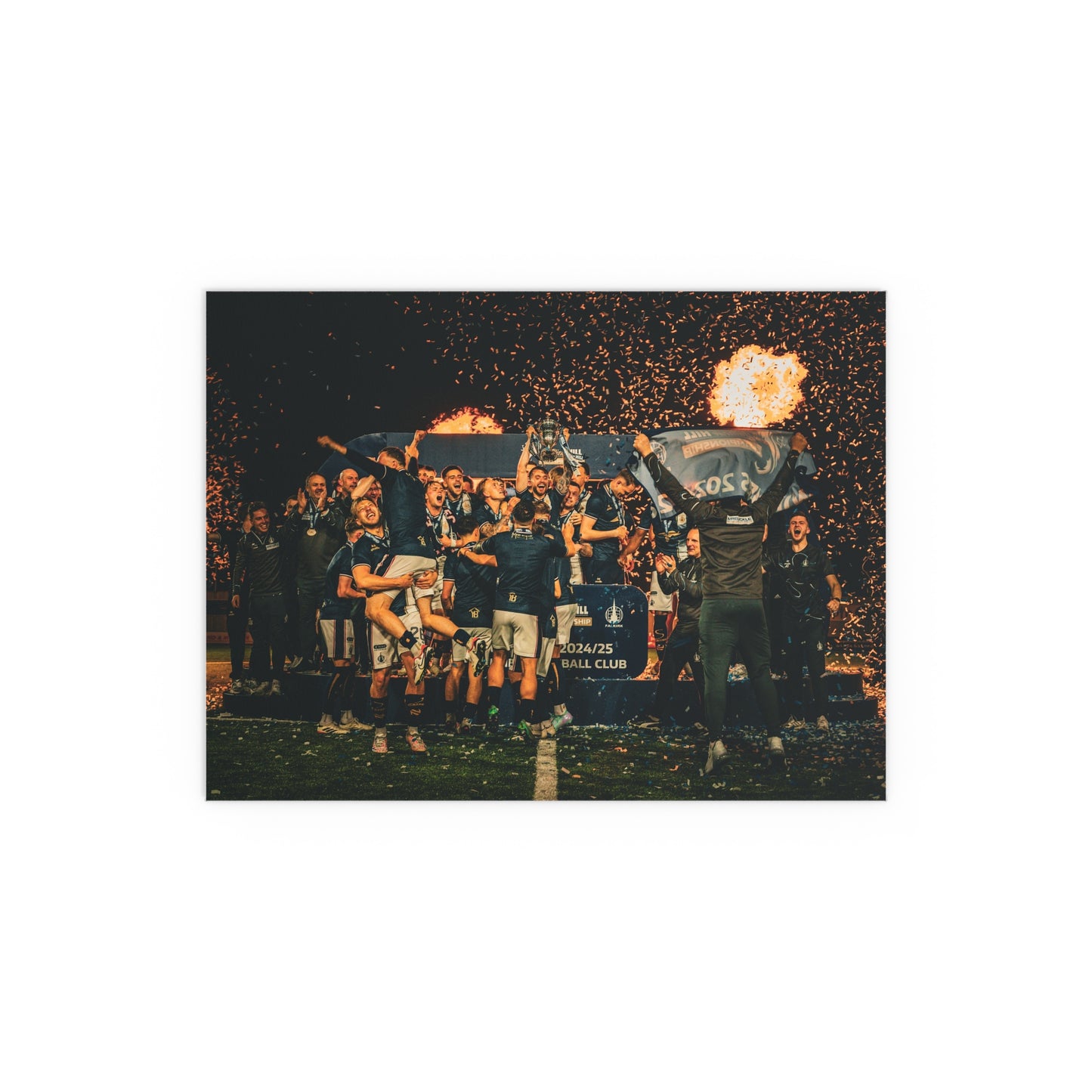 Champions 24/25, trophy lift 2