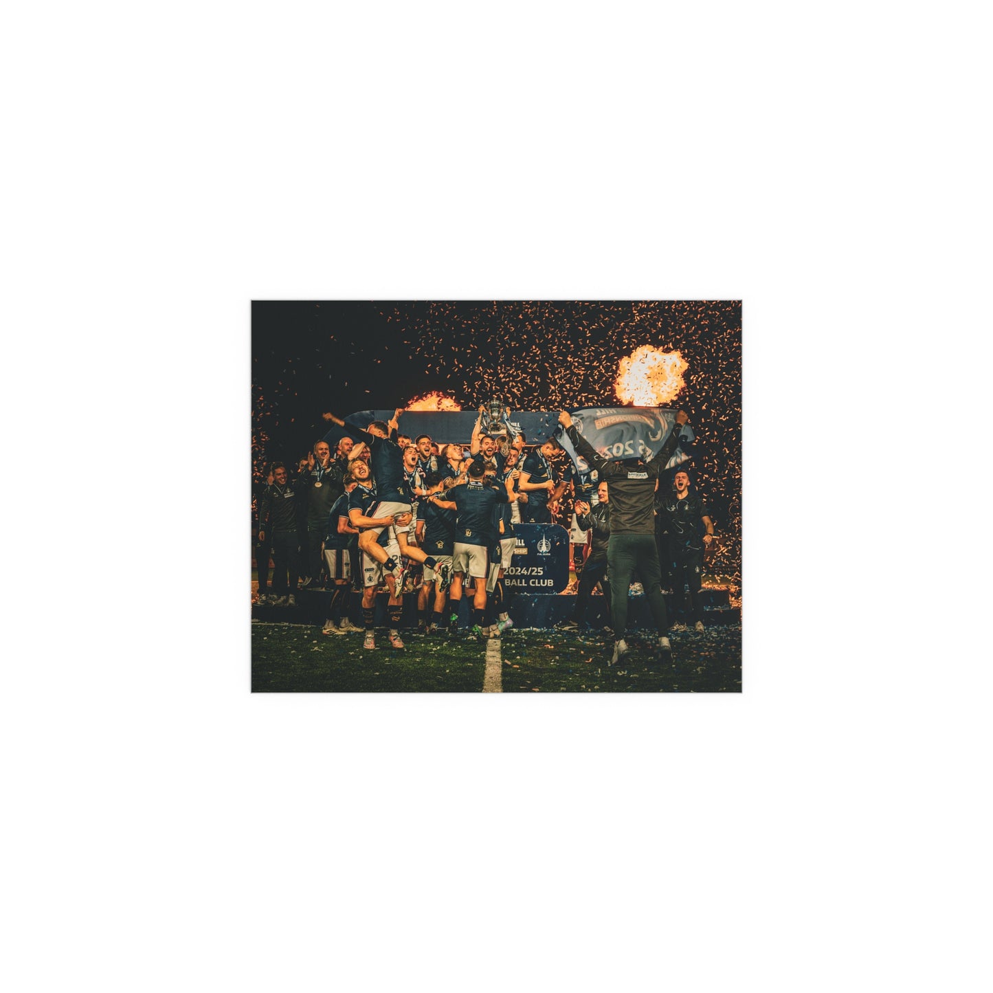 Champions 24/25, trophy lift 2